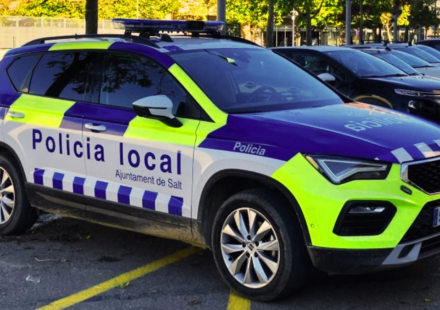 Un coche patrulla de los guarros de la local de Salt