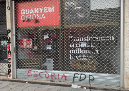 La sede de GUANYEM/CUP GIRONA vandalizada / GUANYEM