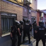 Policia Nacional en una entrada de registro / POLICIA NACIONAL