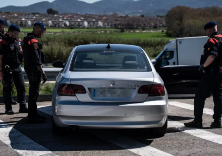Los Mossos con un coche